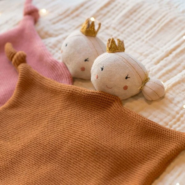 Baby Bello Penny The Princess Knuffeldoekje Desert Sand 2 Baby Bello Penny The Princess Knuffeldoekje Desert Sand - Afbeelding 2