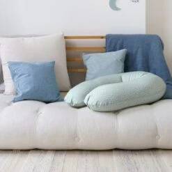 Doomoo Buddy Cloudy Voedingskussen Kaki -Winkel Voor Babyproducten doomoo lifestyle buddy b60 cloudykaki dsc05831 9716